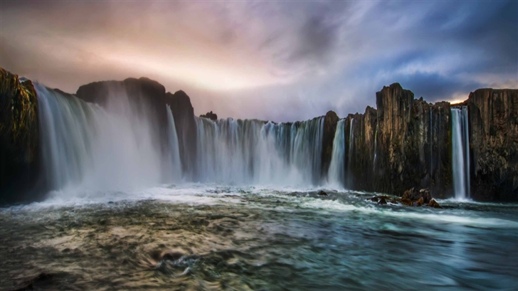 Waterfall In Iceland Mac Wallpaper